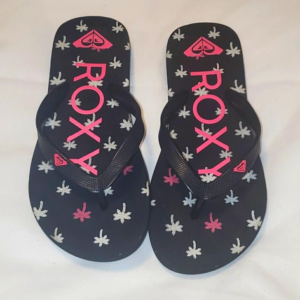 Roxy flip flops